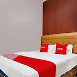 Oyo 92556 Jkk Sweet Room