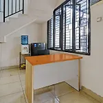 Oyo 92556 Jkk Sweet Room
