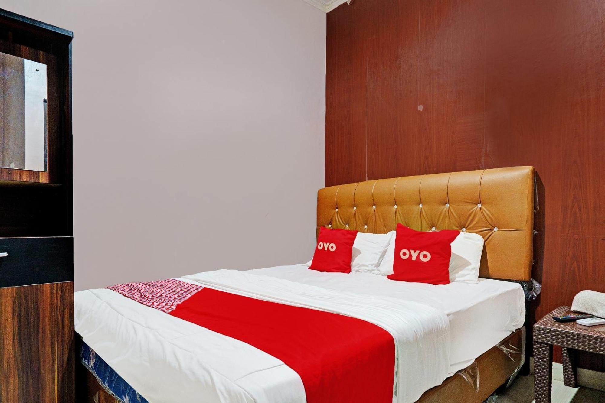 Oyo 92556 Jkk Sweet